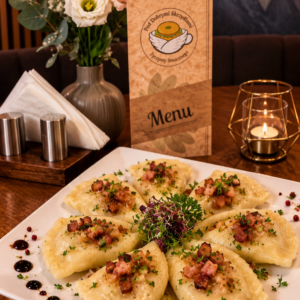 pierogi ruskie z okrasą img 6623